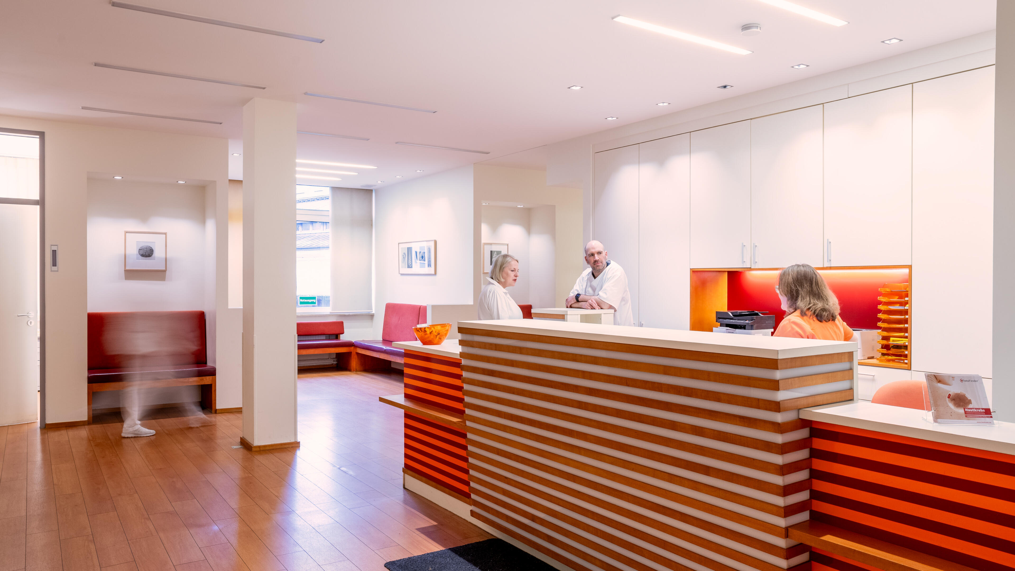 Empfang mit Personal